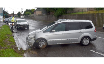 Több baleset is történt Tolnában az esős időben
