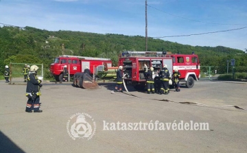 Sikeres volt a Kurdi Önkéntes Tűzoltó Egyesület újraminősítő gyakorlata